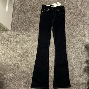 Skink flare jeans